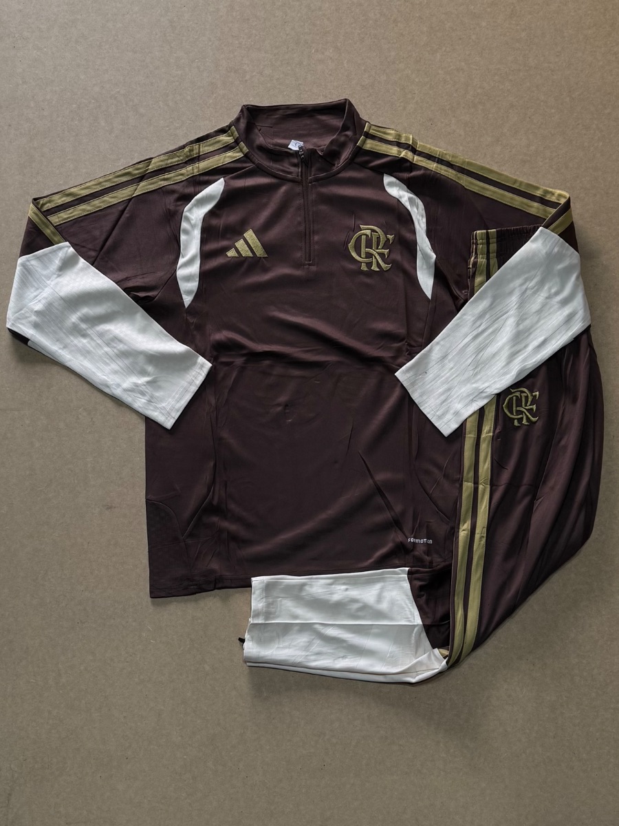 Conjunto de Frio Esportivo