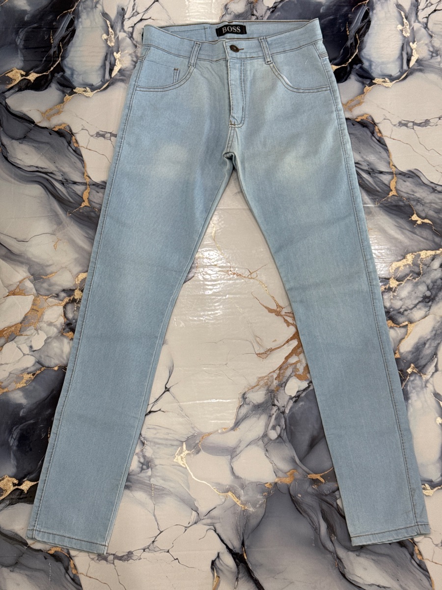 Calça Jeans Grife