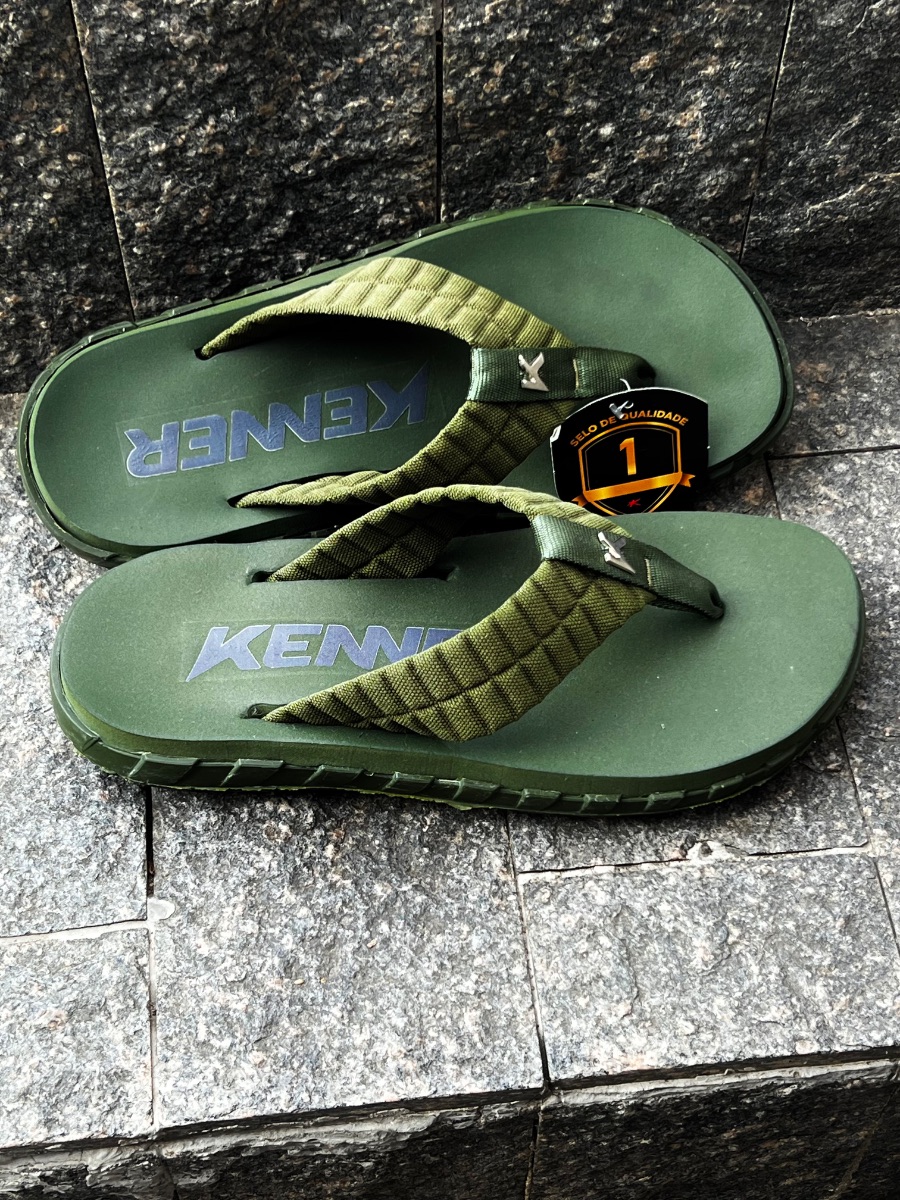 Chinelo KNR