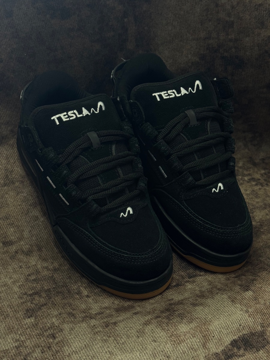 Tênis Tesla Coil Delux Black Gum