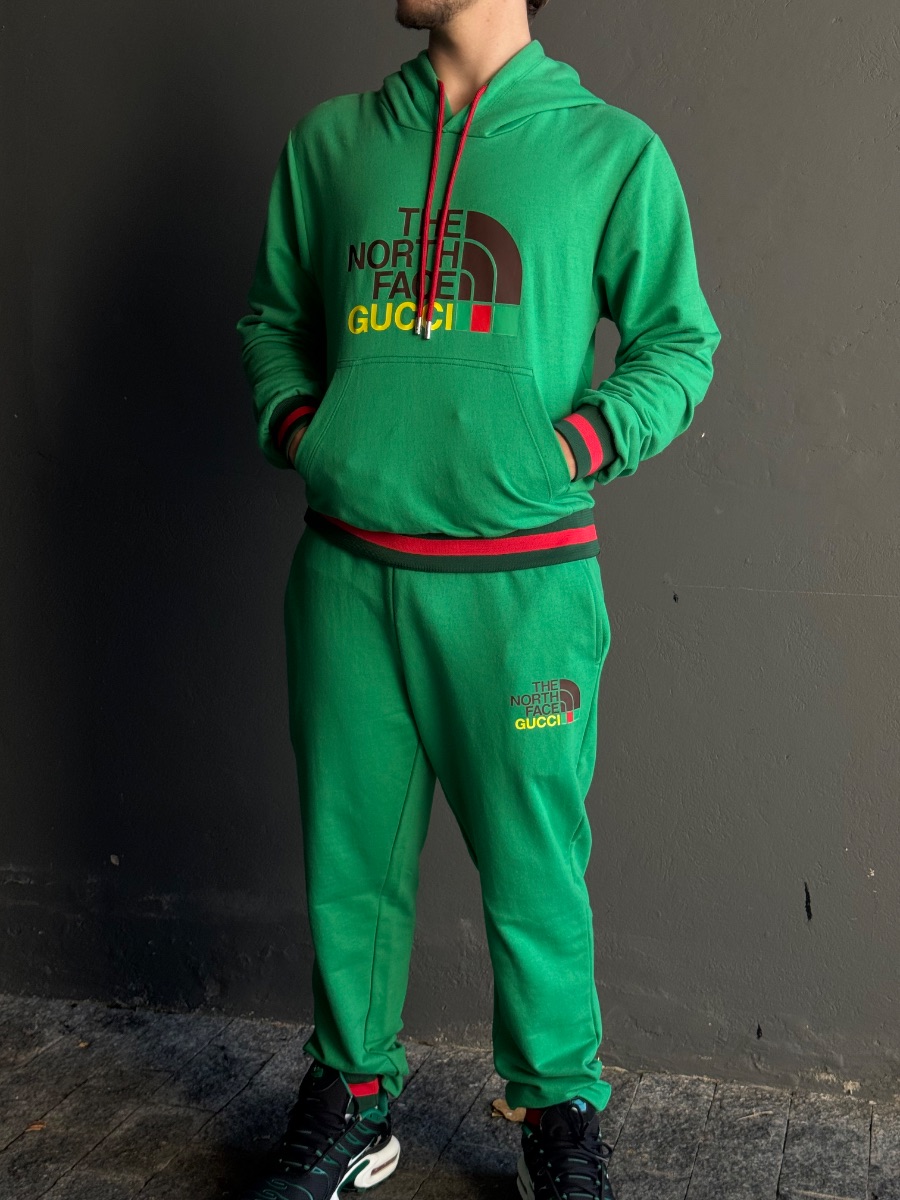Conjunto de Moletom