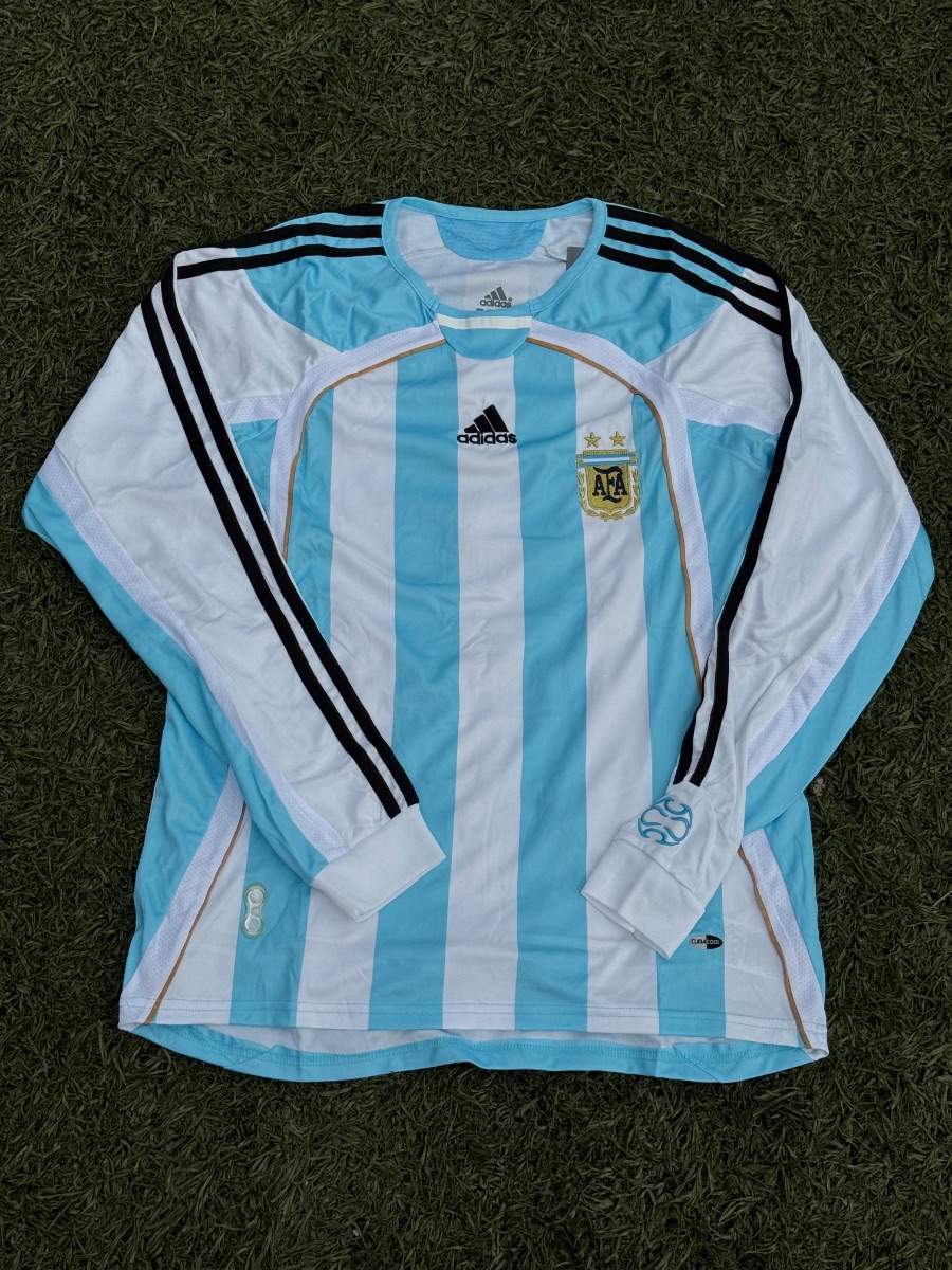 Camisa de Time Retrô Manga Longa Modelo Torcedor