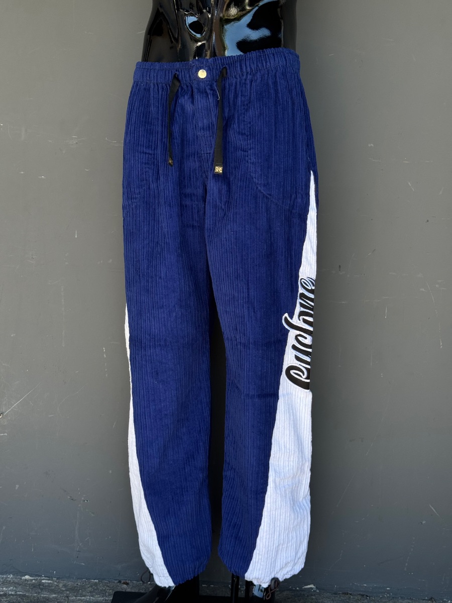 Calça Veludo Cyclone