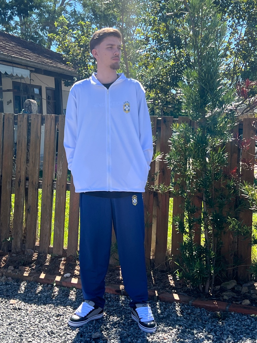 Conjunto de Frio Esportivo Brasil