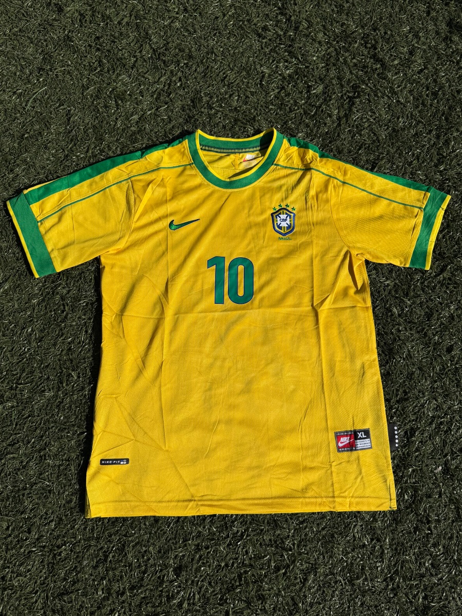 Camisa de Time Retrô Modelo Torcedor